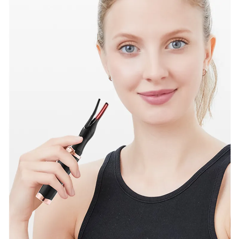 Solvee CurlMaster™ - USB Heated Eyelash Curler