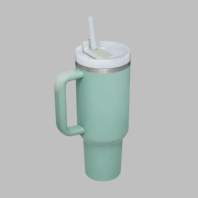 Solvee SipSmart™ - Stylish Vacuum Cup