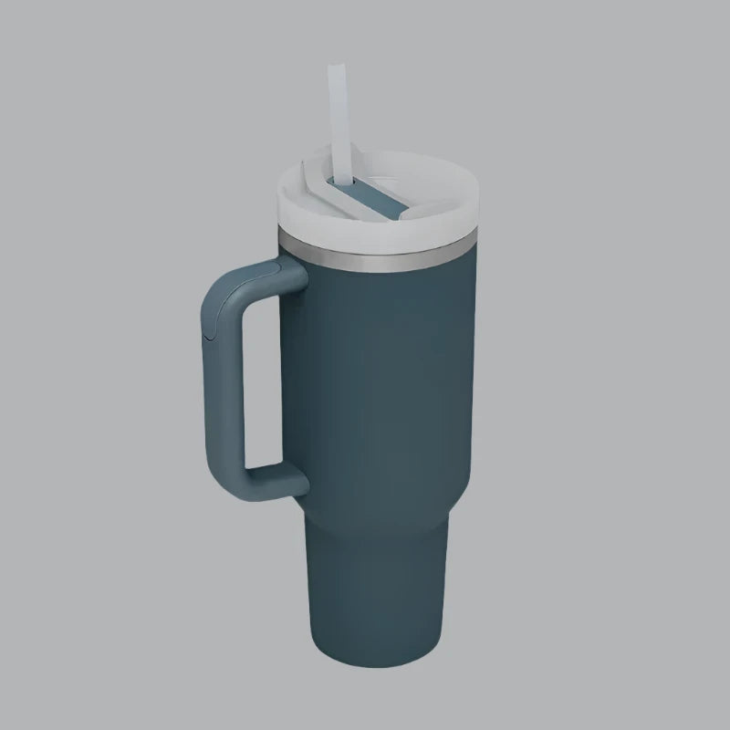 Solvee SipSmart™ - Stylish Vacuum Cup